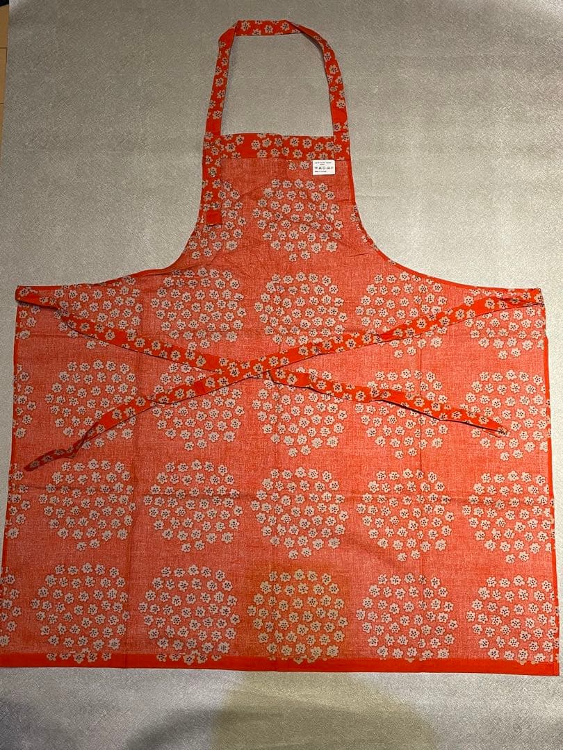 新品未使用　廃盤　マリメッコ　プケッティ　エプロン