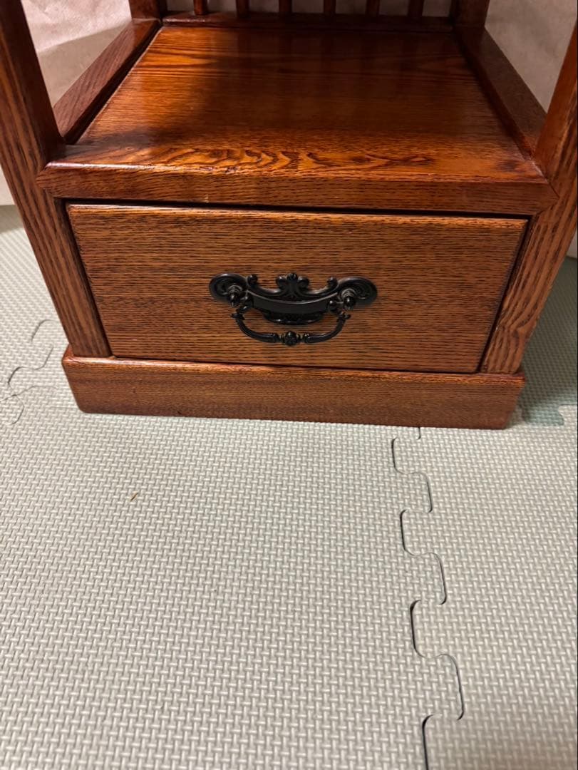 レトロ　アンティーク　3段棚　飾り棚　シェルフ