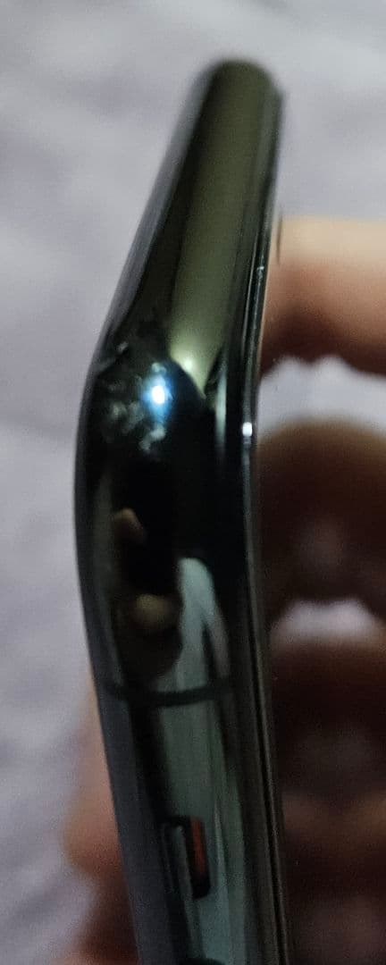 iPhone 11 Pro ミッドナイトグリーン フィルム クリアケース付き