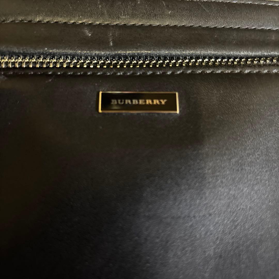 BURBERRY レザー ショルダーバッグ 黒