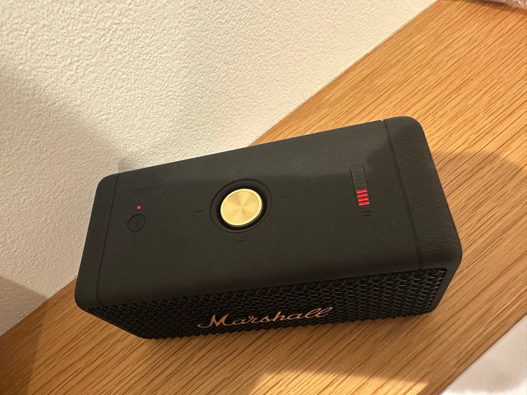 マーシャル　Emberton