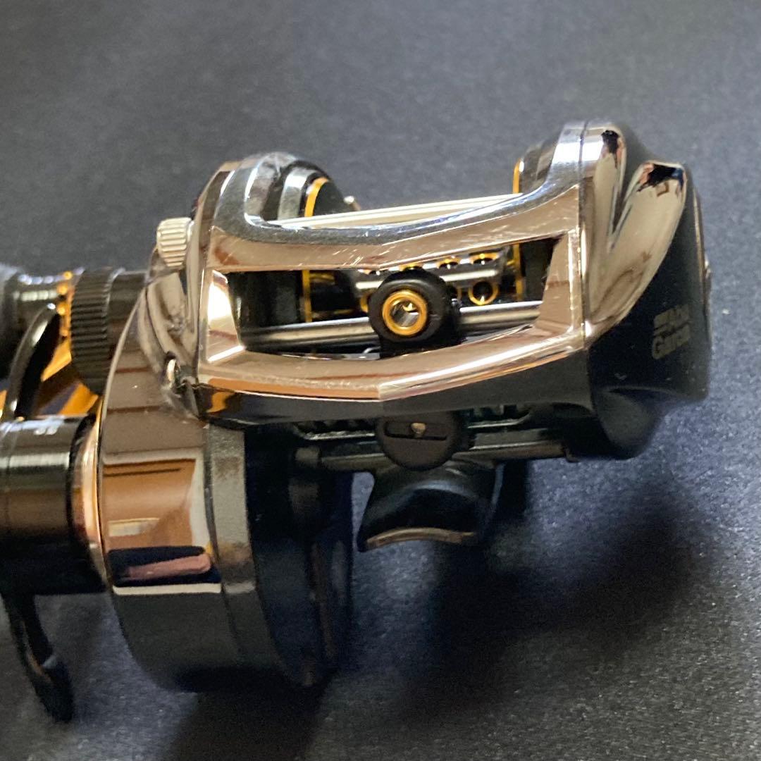 アブガルシア REVO BIGSHOOTER COMPACT 8