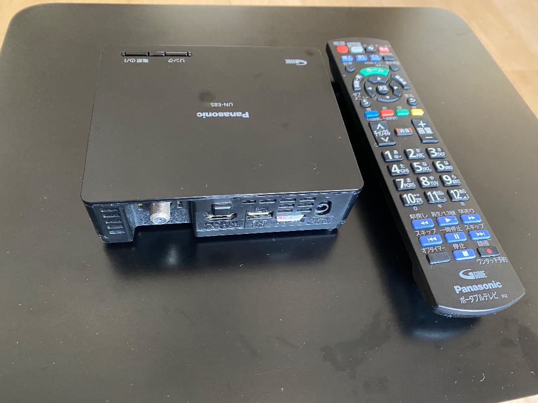 Panasonic プライベートビエラ 19型 UN-19CF8D