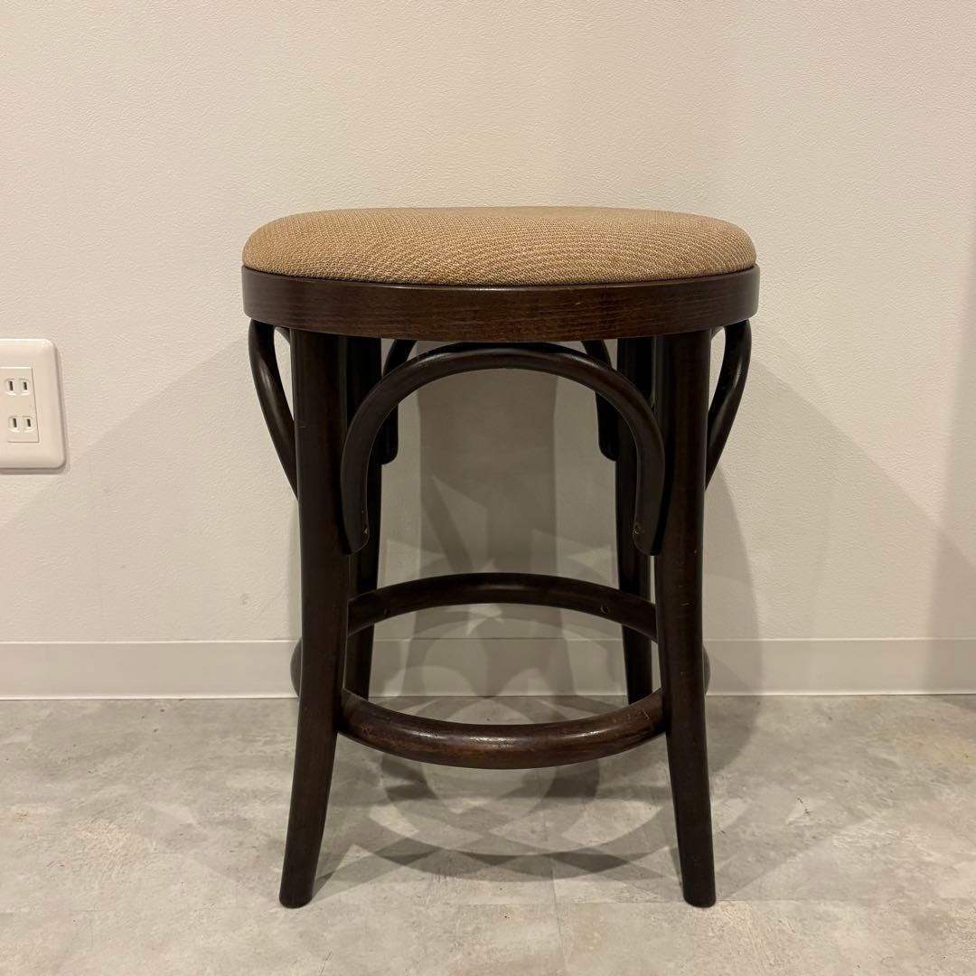 TON ベントウッド　曲木　スツール　チェコ