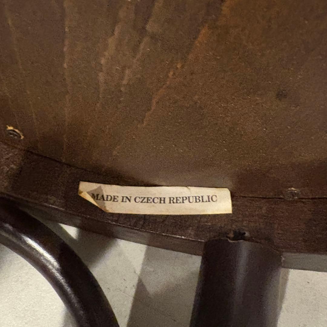 TON ベントウッド　曲木　スツール　チェコ