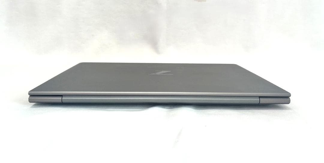 美品 HP FireFly i7 10世代 SSD1TB 32GB P520内蔵