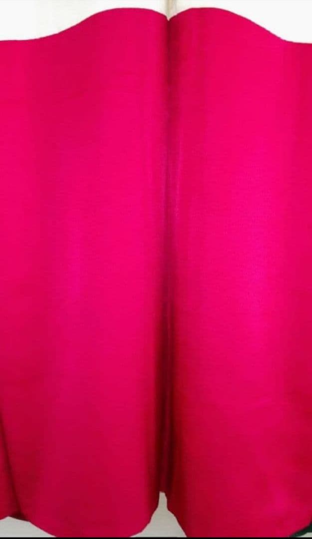 紅色古典柄 縮緬地正絹振袖・長襦袢セット