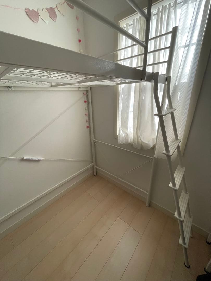 ホワイト ロフトベッド シングルサイズ【最終値下げ】