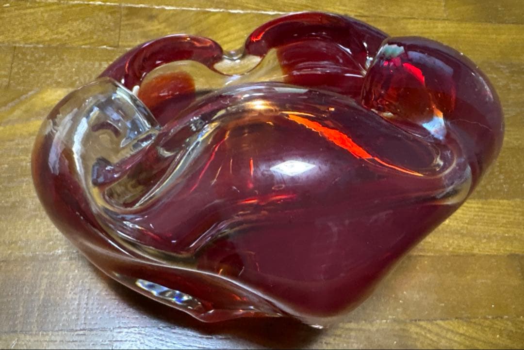 昭和レトロ　初期　曽我ガラス　灰皿