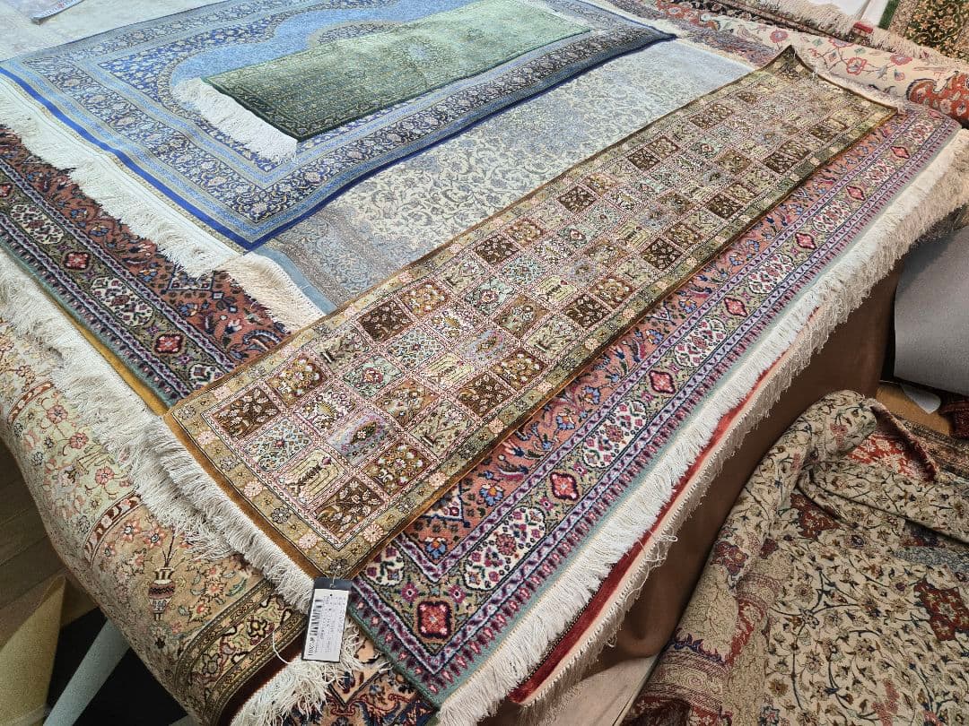 ペルシャ絨毯ライナークム産本物手織り新品35x191cm 新品サイン有りオススメ