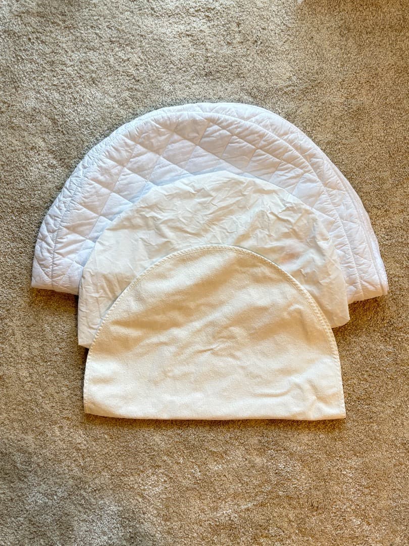 Ruru　美品 STOKKEストッケ ミニベット スリーピーベット