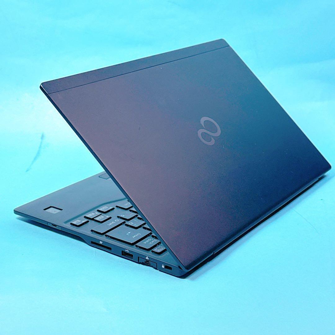 第10世代i5⭐️爆速SSD256 8GB windows11 ノートパソコン