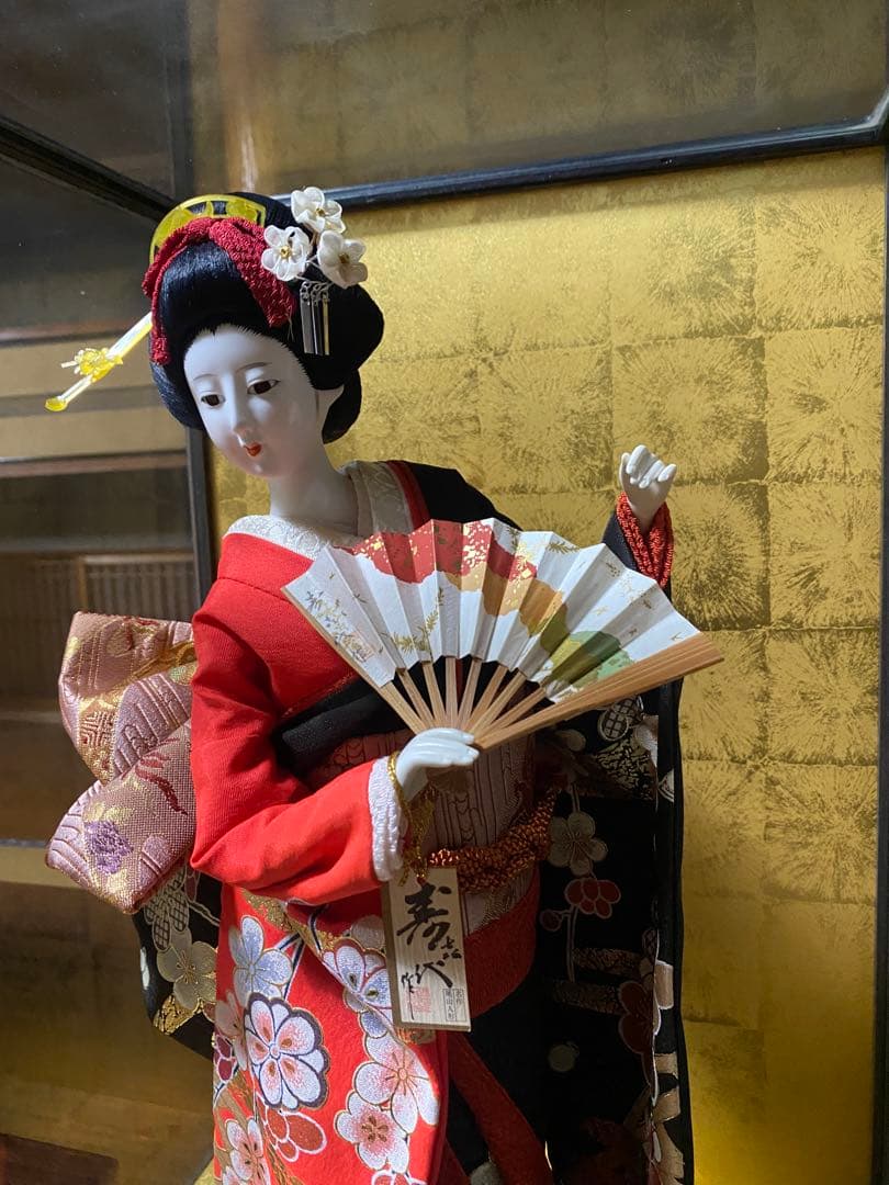 日本人形 赤色衣装 ガラスケース付き