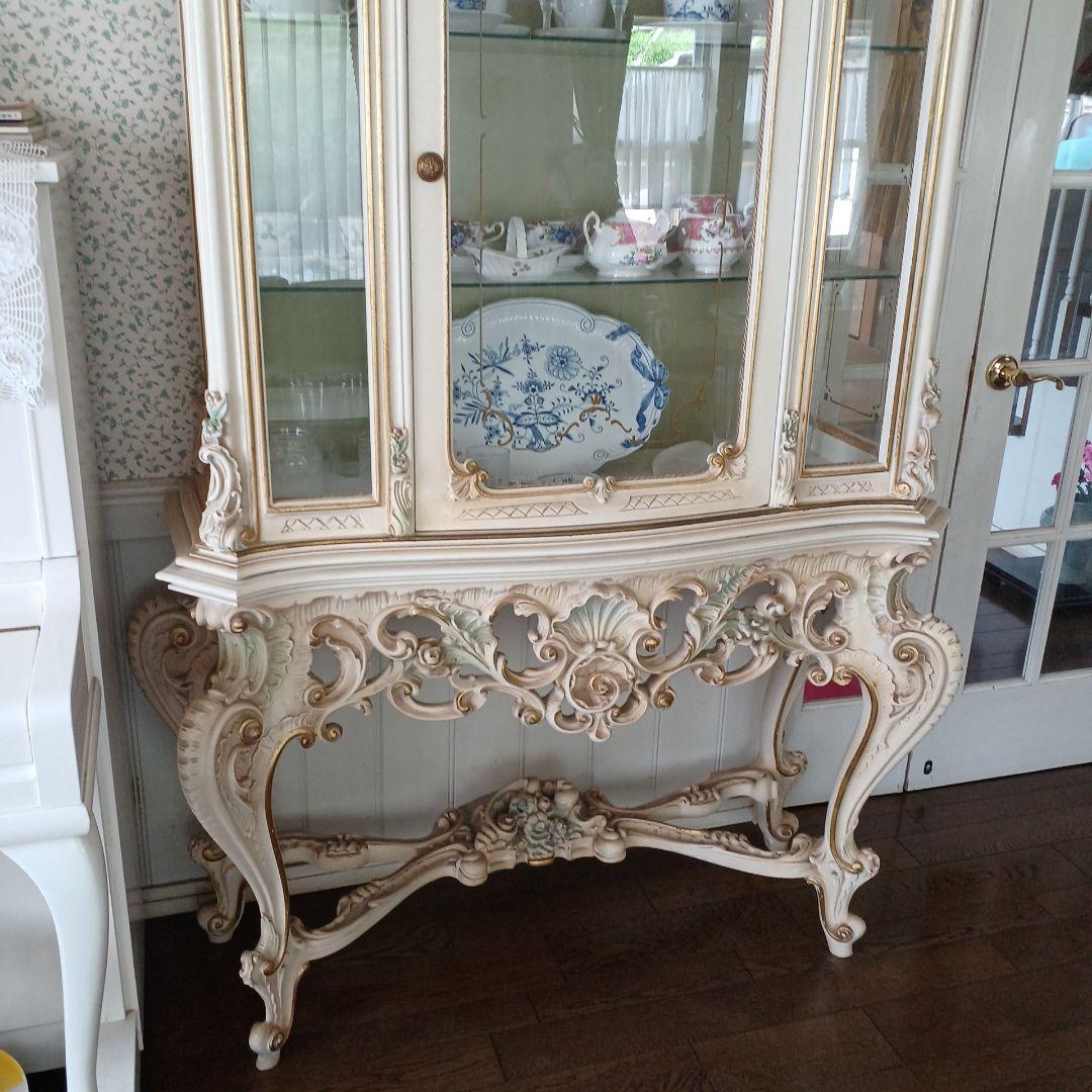 バッコスです。SILIK シリック　キャビネット 高級イタリア家具