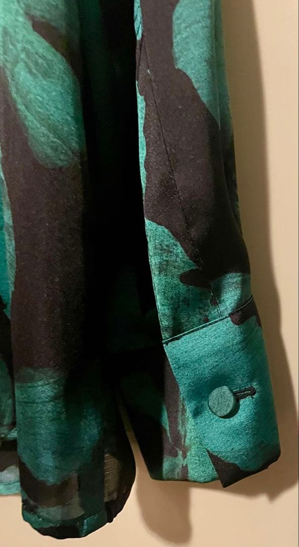 allurevilleモダンフラワーフロントフリルブラウス グリーン M