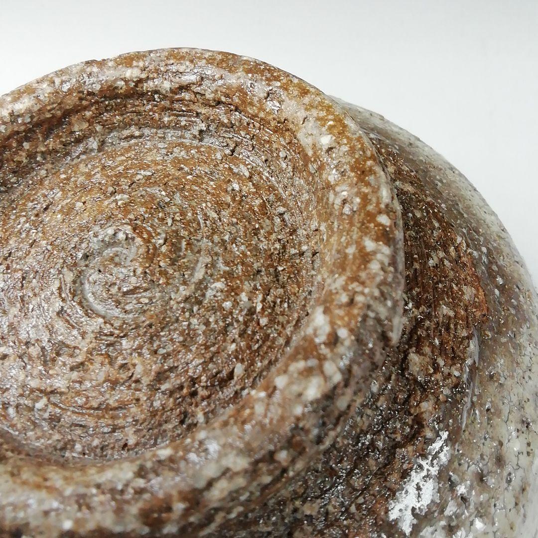 Ｔ１１１　茶碗　『因勅題　歌』『八王子窯　伊藤優』　共箱　抹茶碗　茶道具