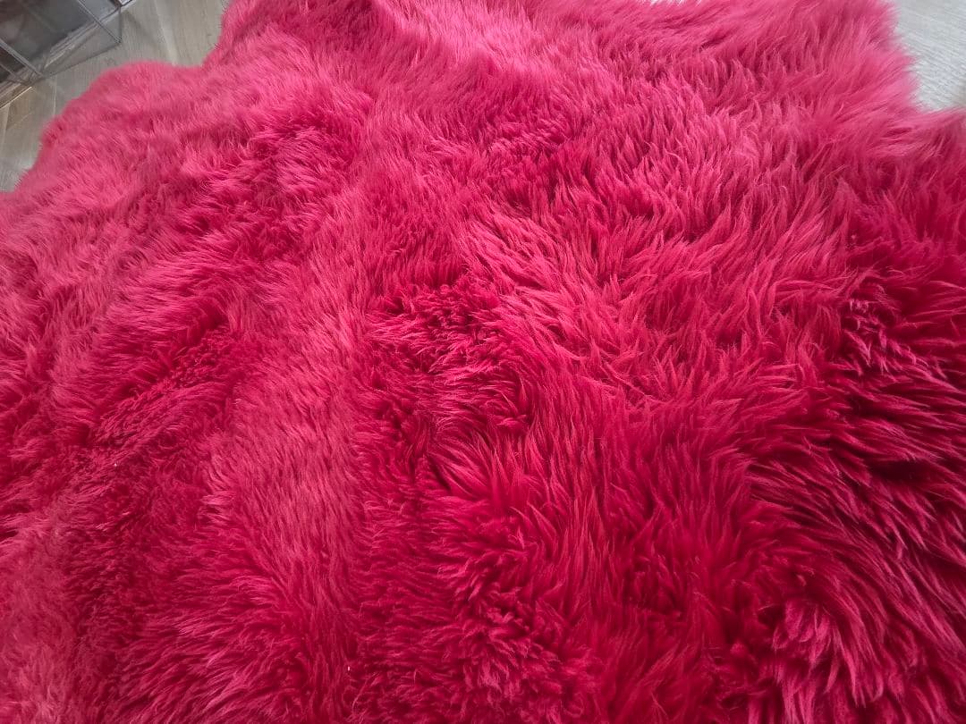 リアルムートンラグ　6匹サイズ セール中