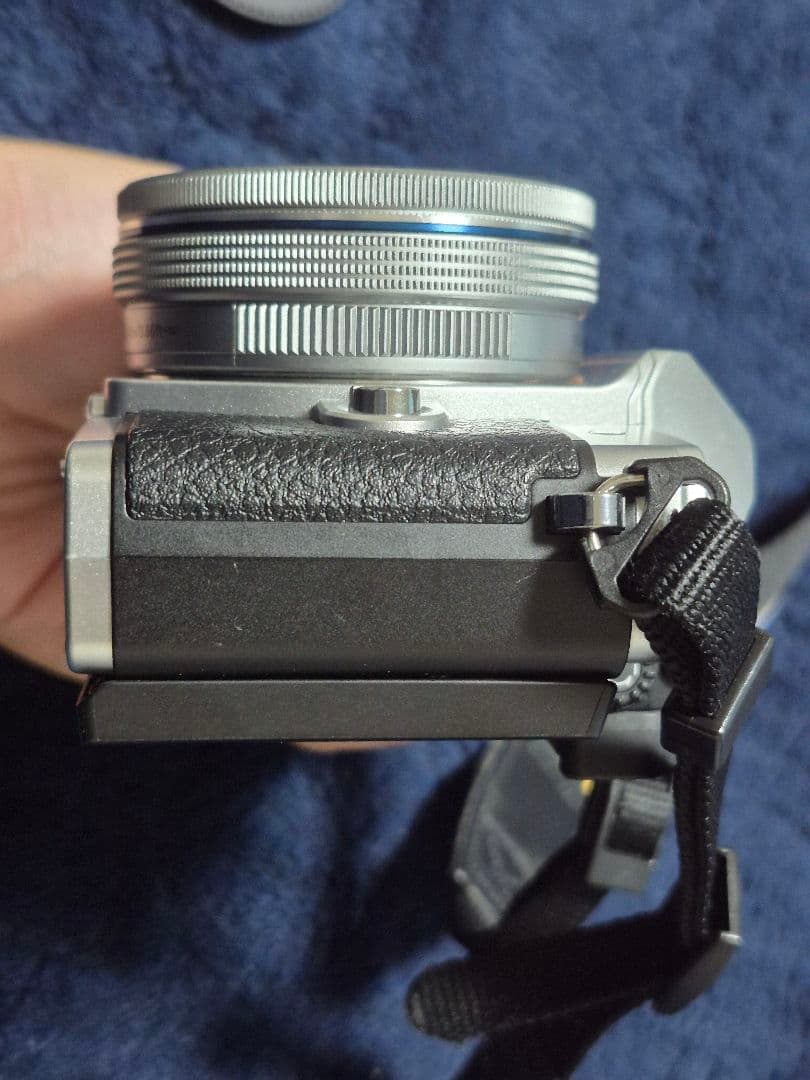 OLYMPUS OM-D E-M10 Mark iii【ダブルズームキット】