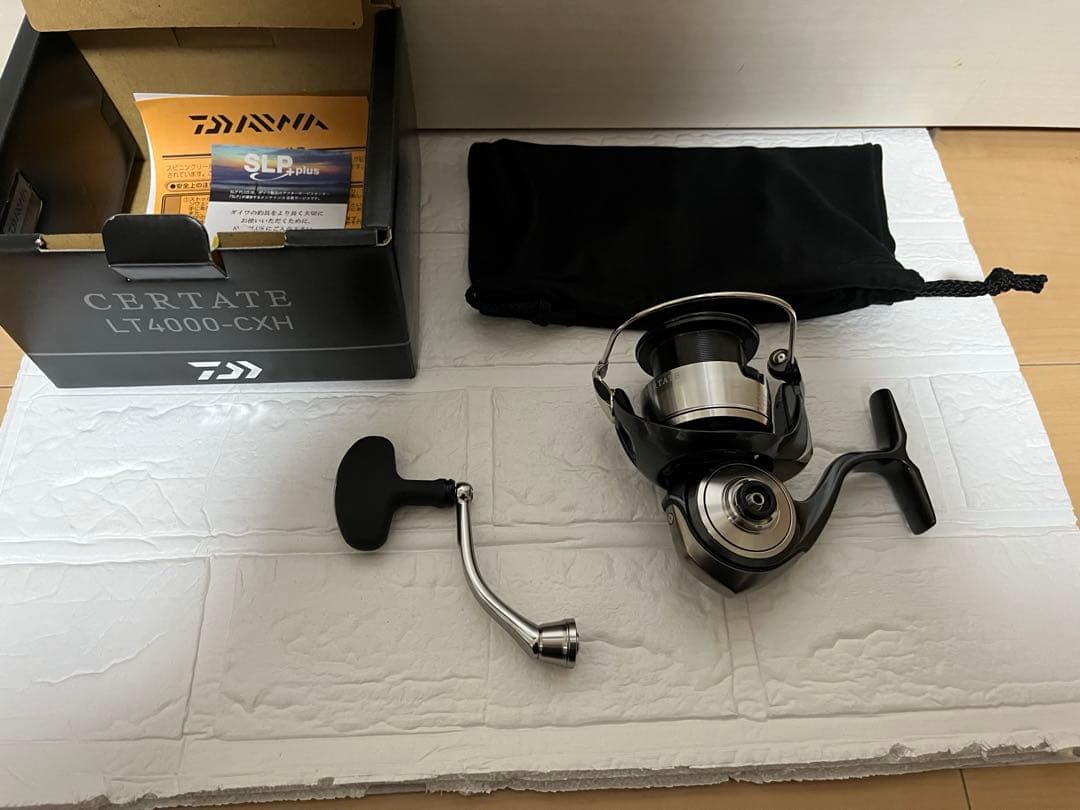 値下げ　DAIWA CERTATE LT 4000-CXH スピニングリール