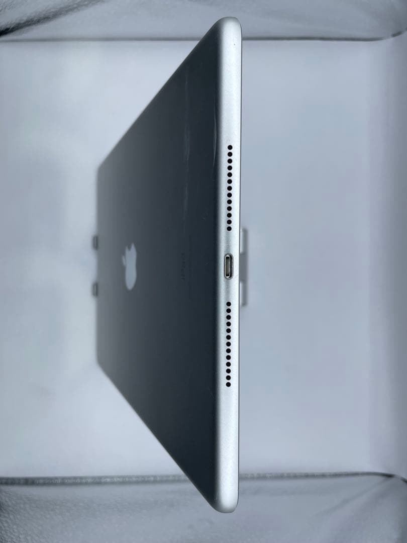 iPad 7世代 32GB 本体　バッテリー89％