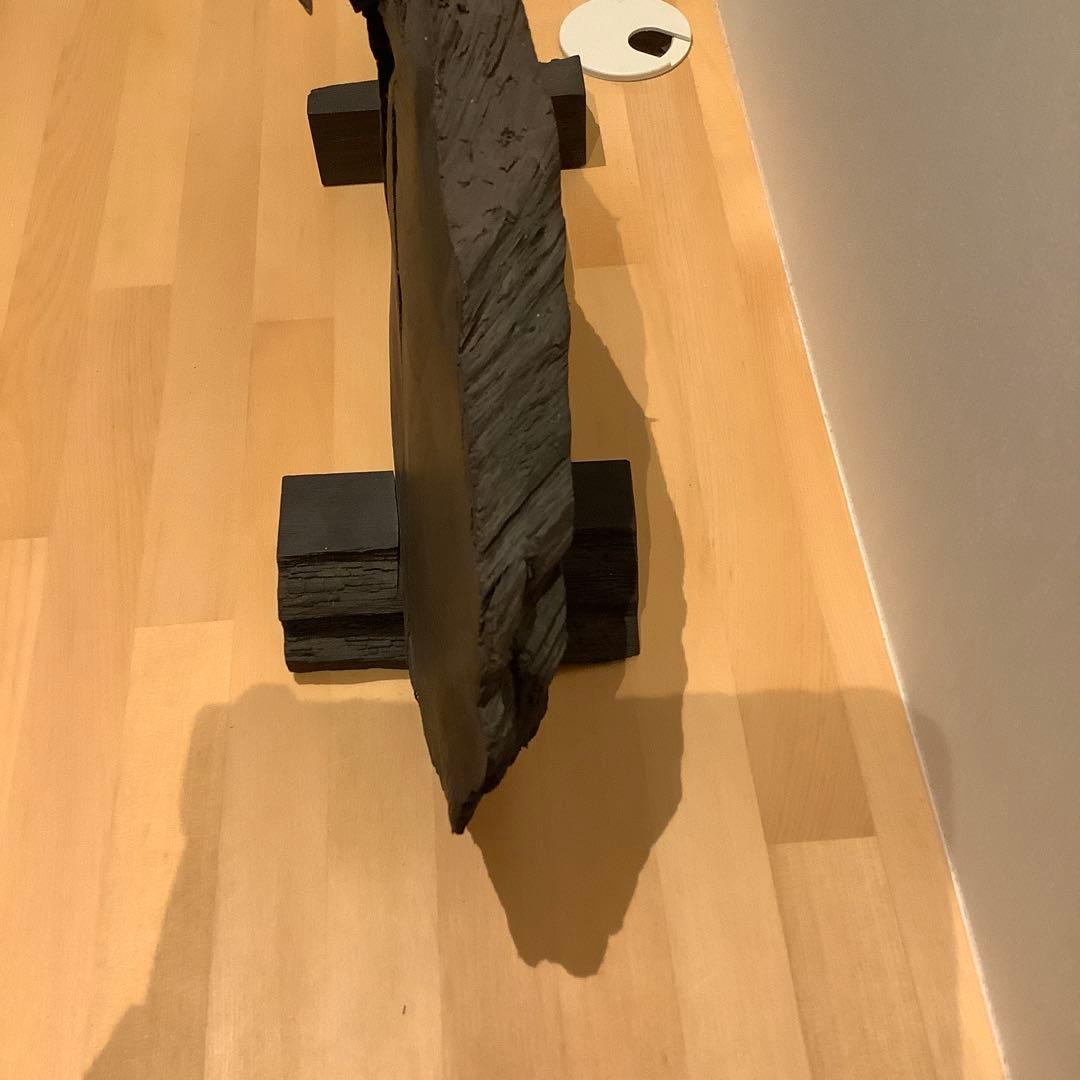 無垢材　ダークブラウン　木製置物