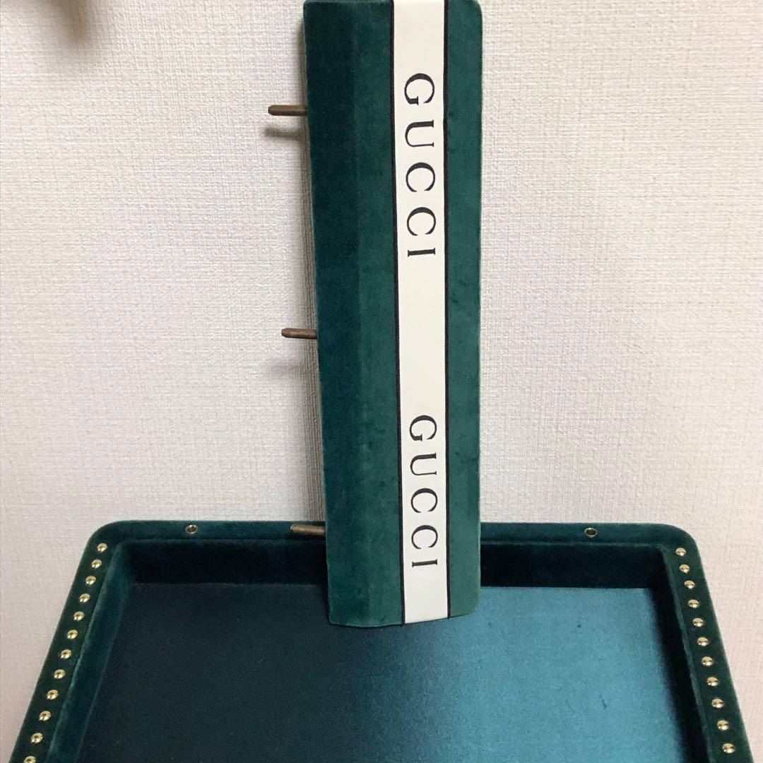 グッチ　雑貨　インテリア　グリーン　スエード　ビー　bee ベロア　小物入れ