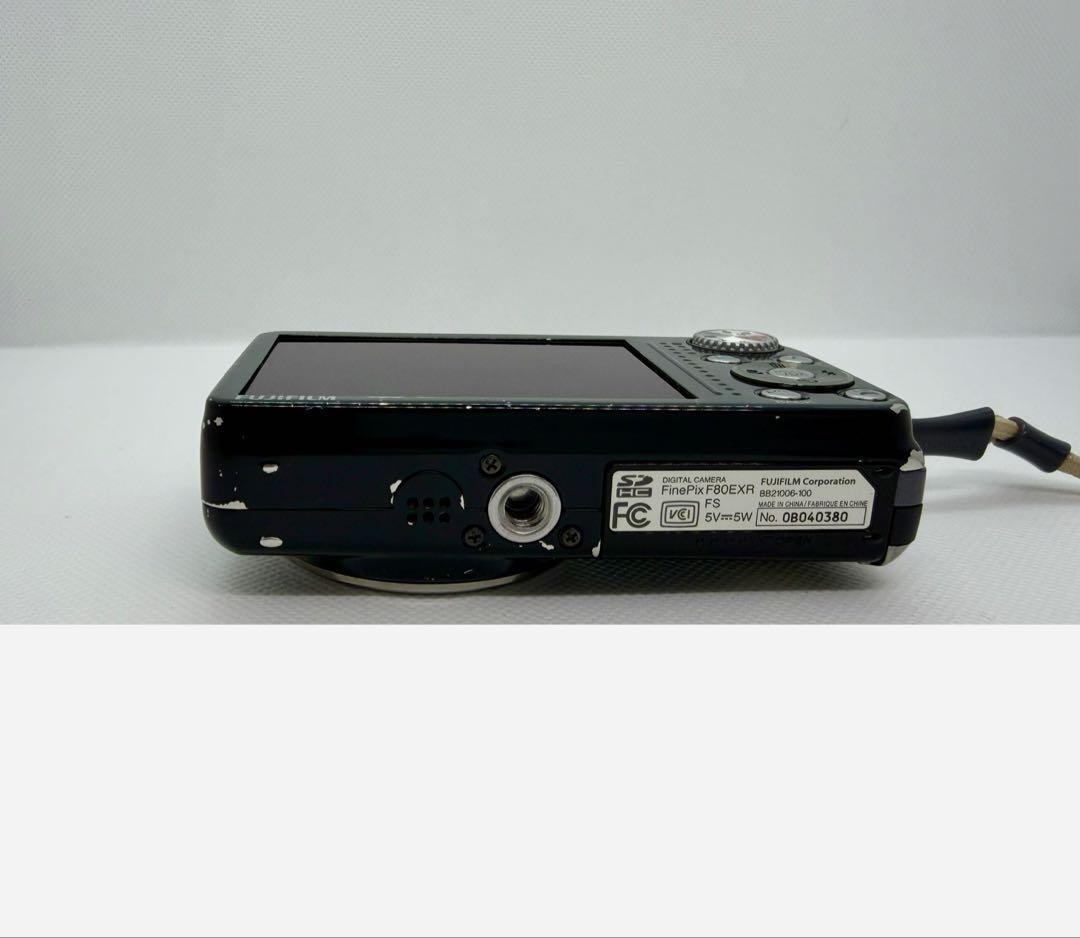 FUJIFILM FinePix F80EXR 光学10倍　デジカメ