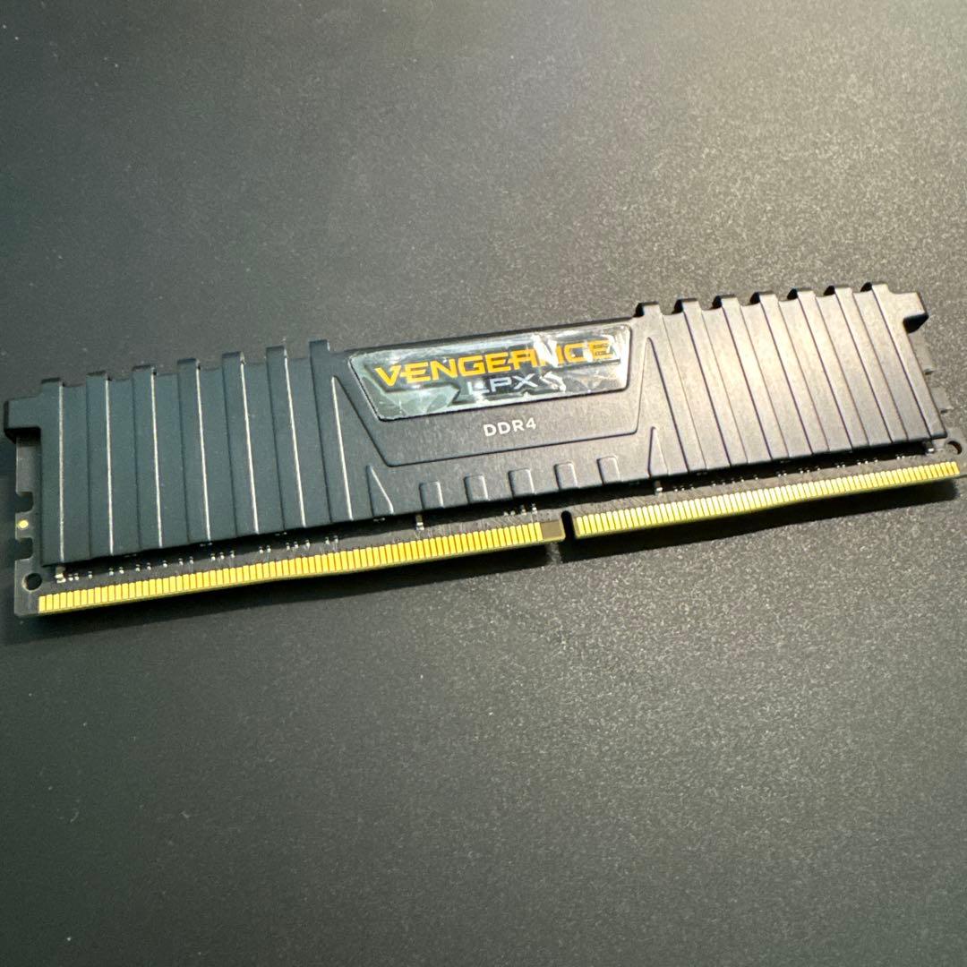 CORSAIR DDR43200MHz デスクトップ用 4x16GB 計64GB