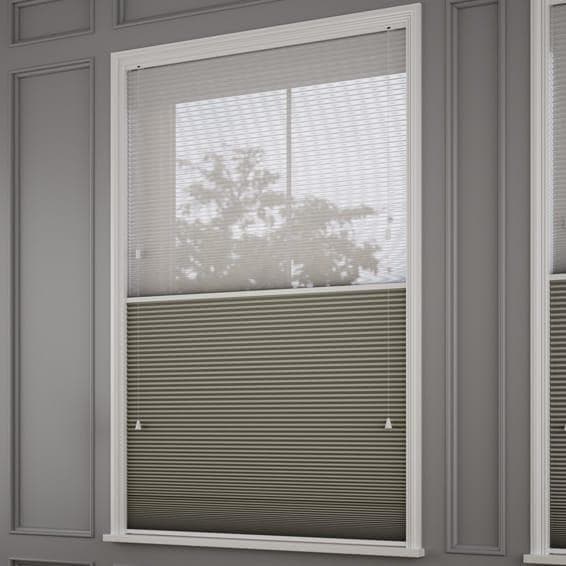 【最終値下げ】未使用　ハニカムシェード　ライトグレー　159.5×90