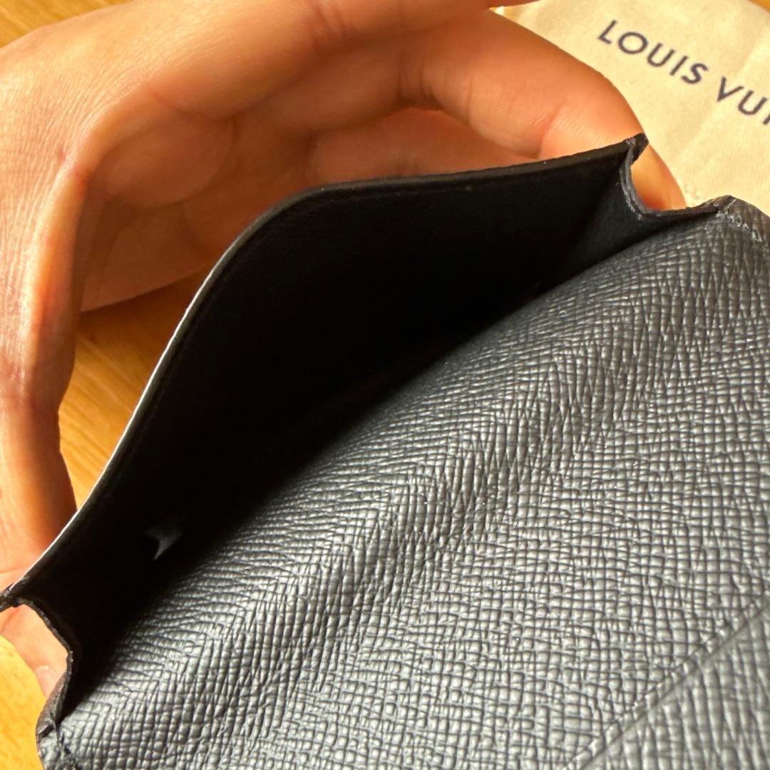 LOUIS VUITTON ブラックレザー 名刺入れ 保存袋付