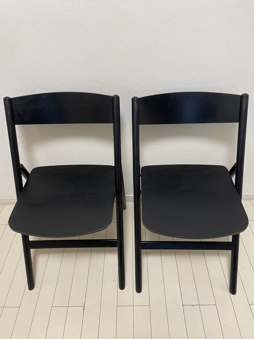 IKEA 廃盤 黒い折りたたみ椅子 2脚セット