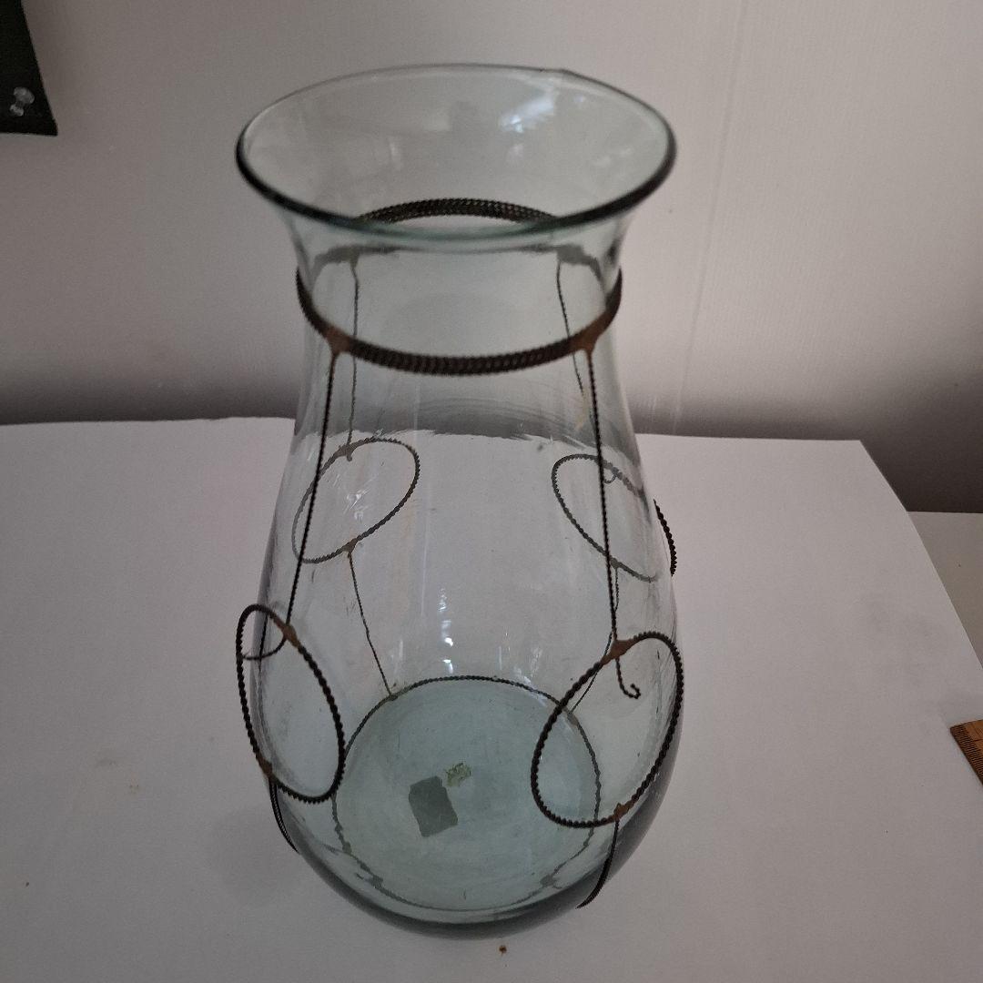 クリアガラス花瓶？