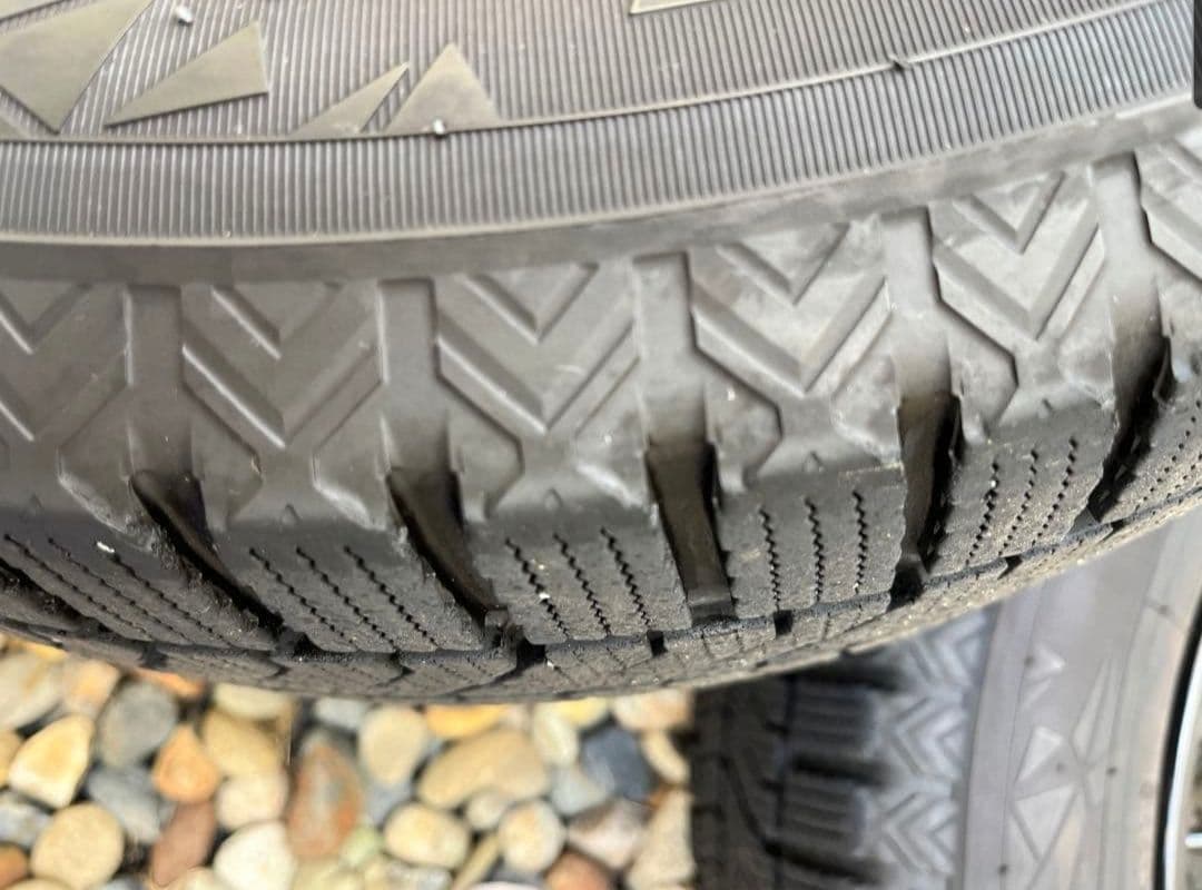 【美品】195 65 R15 トーヨー スタッドレス タイヤ4本セット バリ溝