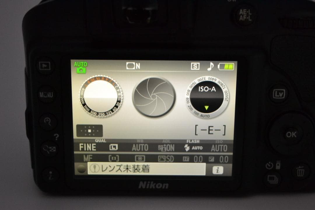 ■ 美品 ■ ニコン　Nikon D3400 ダブルズーム