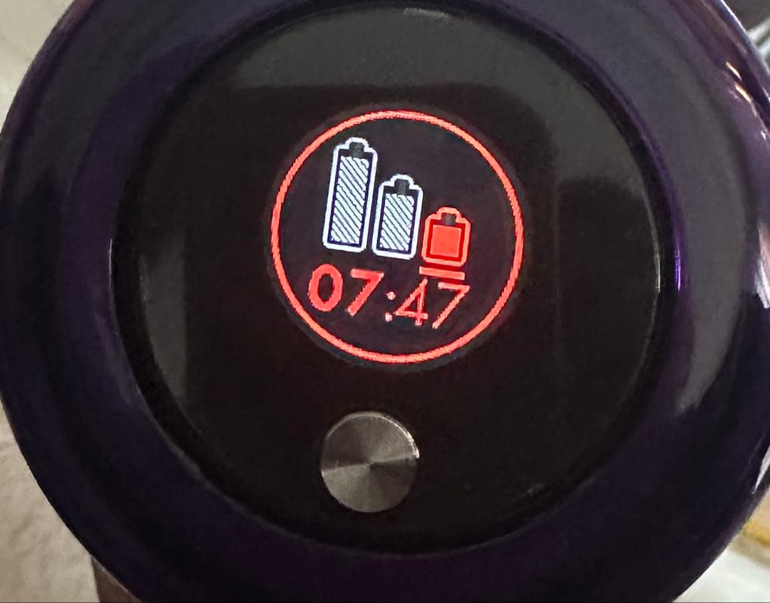 Dyson sv14 スティッククリーナー 本体 ①