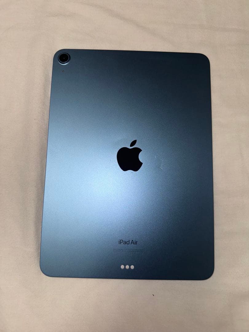 Apple iPad Air(第5世代) 本体&アクセサリー2点