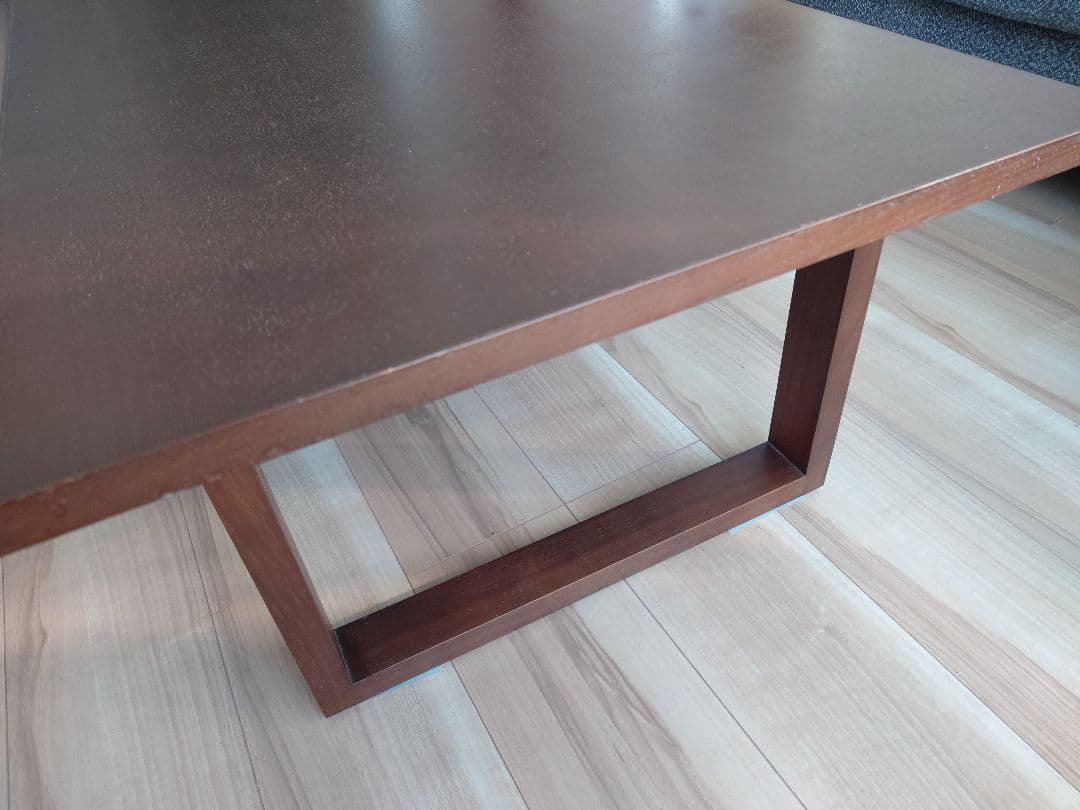 ブラウン木製　リビンググテーブル　幅110cm