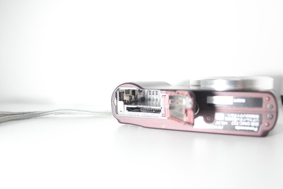 （美品）（動作OK）Panasonic LUMIX TZ7 デジタルカメラ