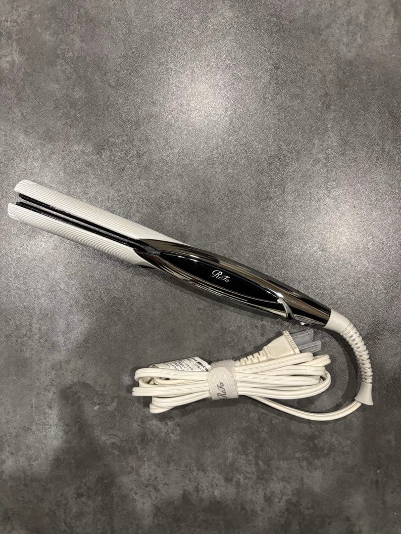 ⭐︎美品⭐︎【⭐️箱不要¥500割引】MTG リファ　ReFaストレートヘアアイロン