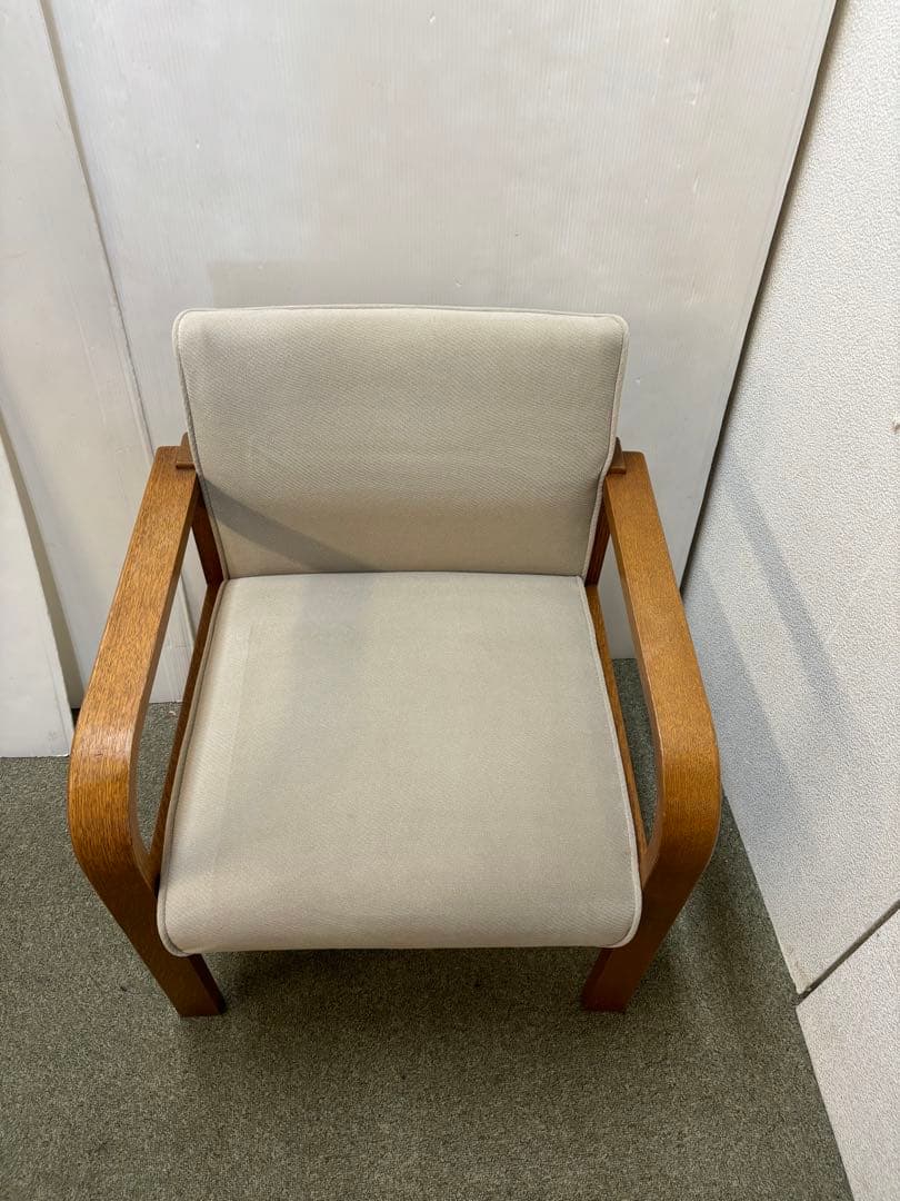 ④ 肘付き　アームロビーチェア　応接室用チェア　会議用チェア　事務所用チェア