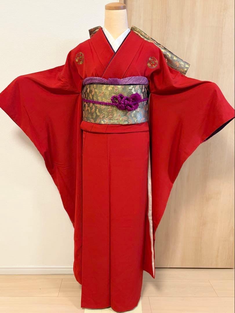 saki様 振袖のみ　赤 刺繍 sMH2511051
