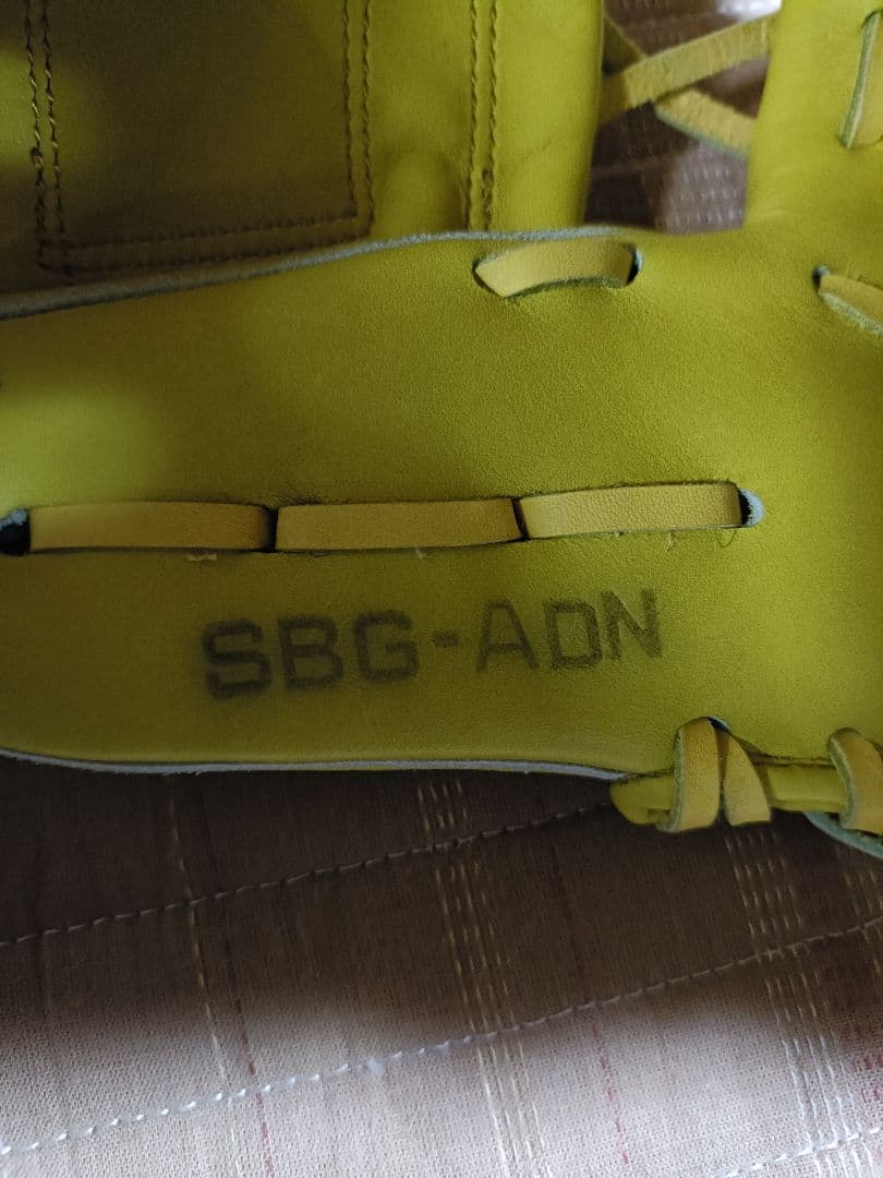 シュアプレイ 軟式オーダーグローブ イエロー