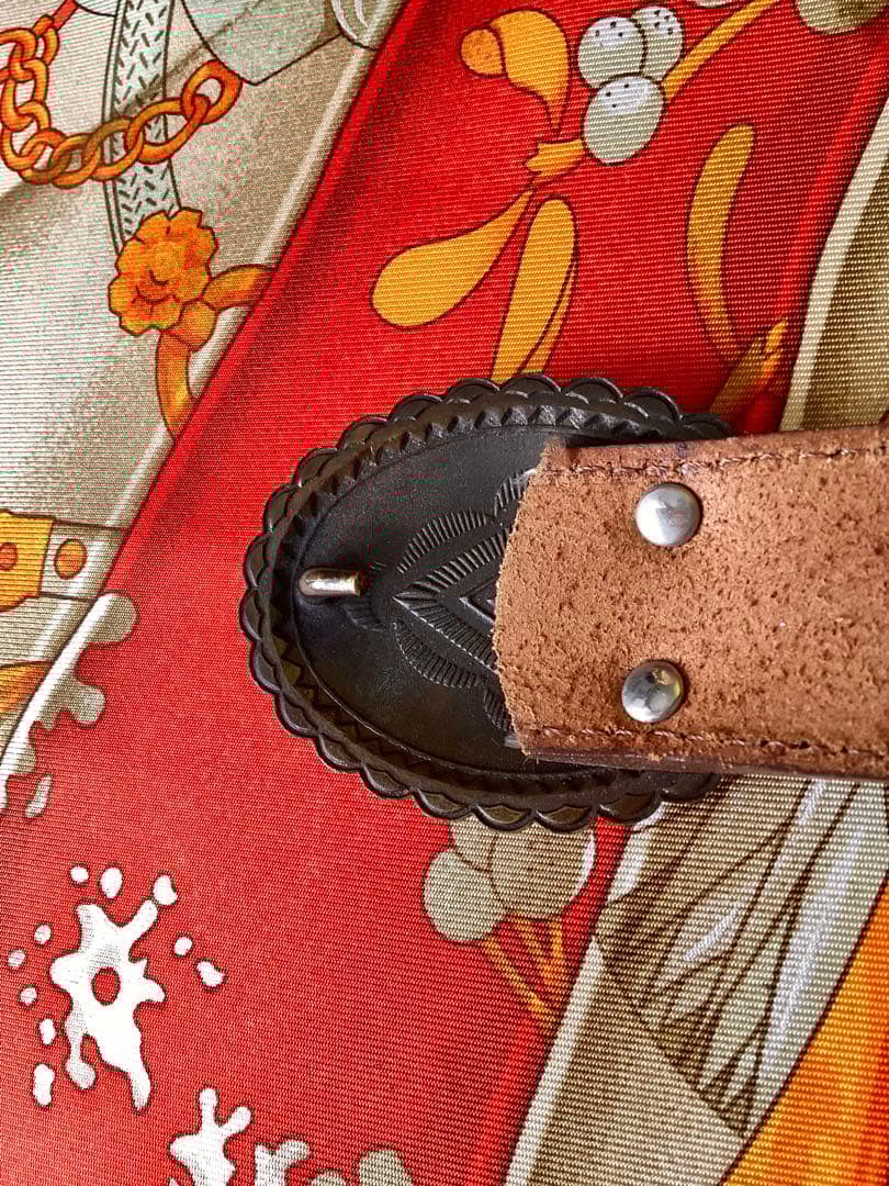 ヴィンテージ コンチョベルト ウエスタン レザーベルト 本革 ネイティブ 個性派