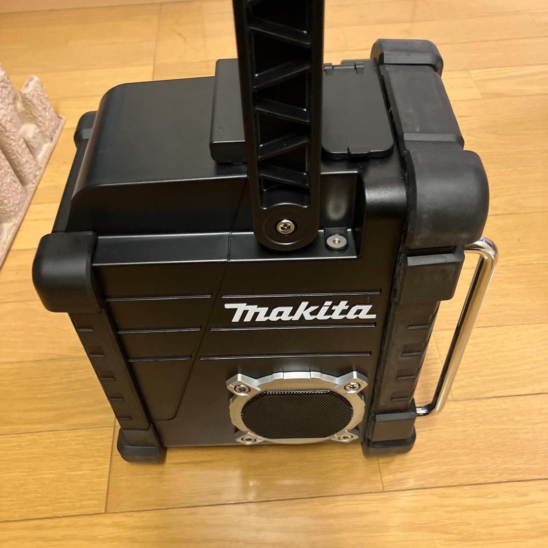 マキタMR103 現場ラジオ