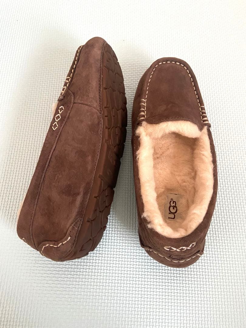 25cm UGG アンスレー モカシン シープスキン チョコレート