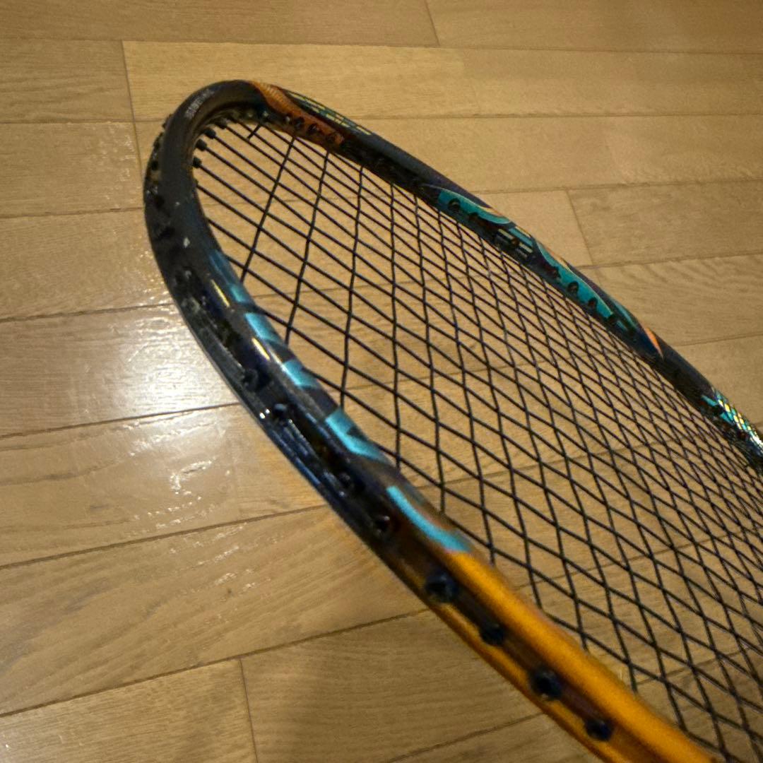 バドミントンラケット　ASTROX 88D GAME 4U5