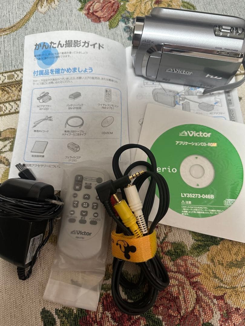 【美品】Victor Everio HDDビデオカメラ　付属品多数