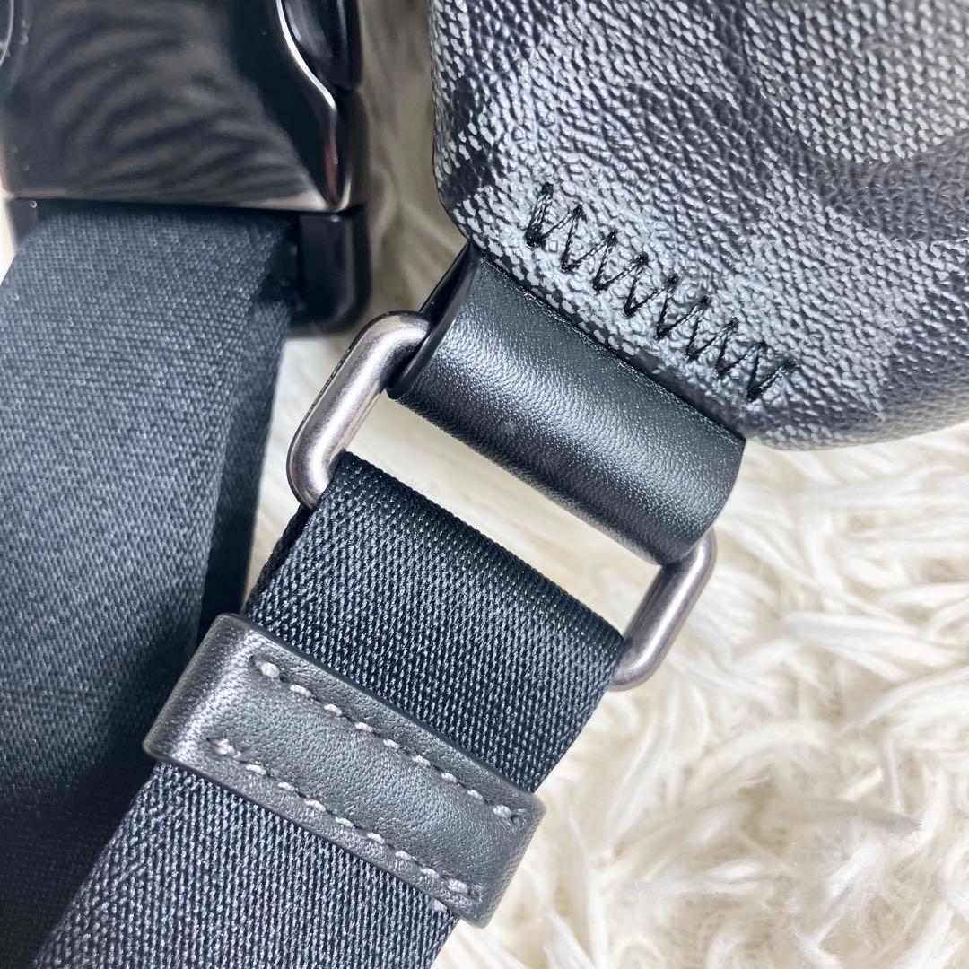 【未使用】COACH＊ボディバッグ シグネチャー チャコール PVC