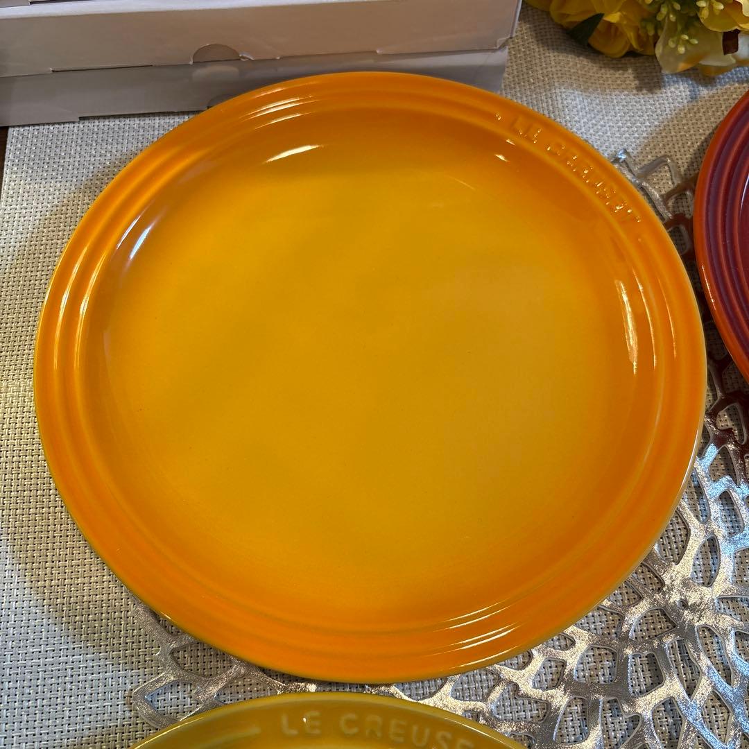 ル・クルーゼ♡ラウンドプレート23㎝4枚