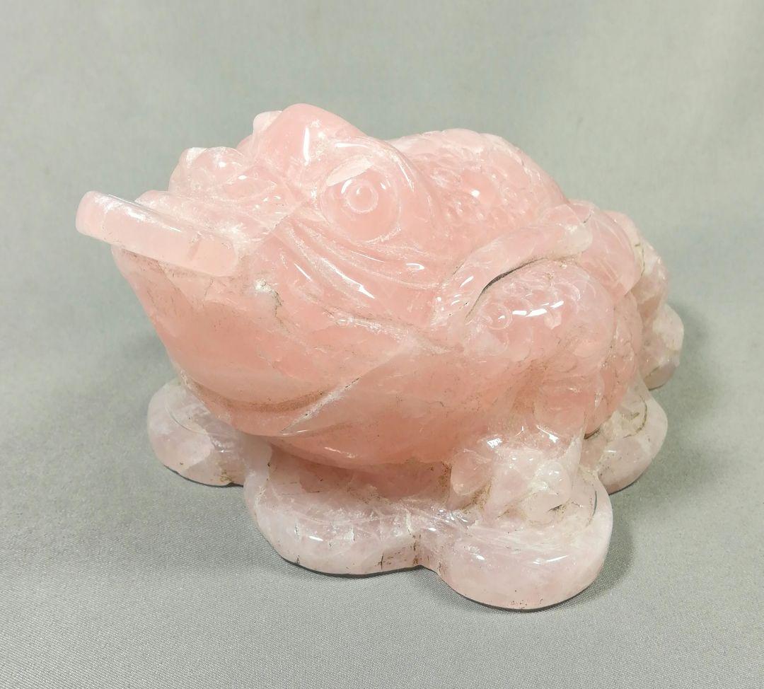 ローズクォーツ　銭蛙　置物　ピンク水晶　天然石　パワーストーン　縁起